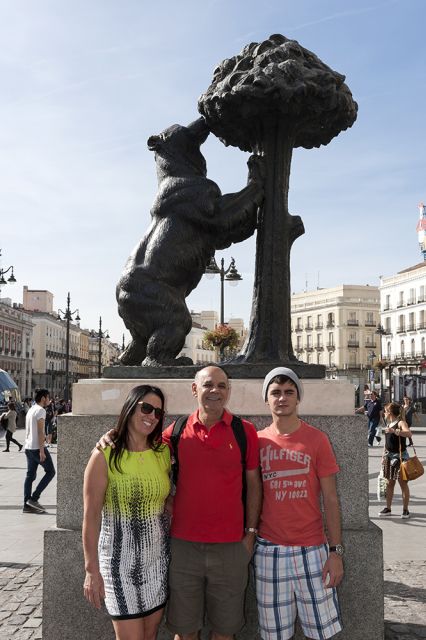 3-Hour Walking Tour in Madrid - San Miguel Market and the tapas lesson