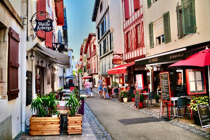 6 Day Wine and Gastronomy Tour of Northern Spain - Three coastal towns from France to Spain