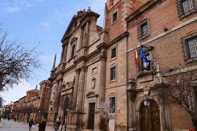 Alcala de Henares and Cervantes Guided Tour from Madrid - Bus transport, timing, and practical tradeoffs