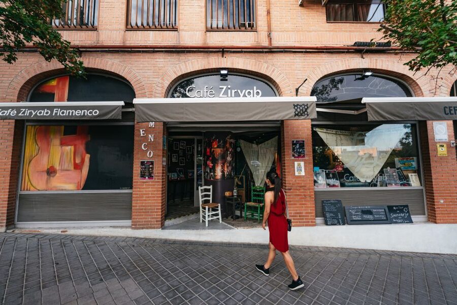 "Algarabía": Flamenco Show at Café Ziryab. Madrid - Your included drink and the optional tapas