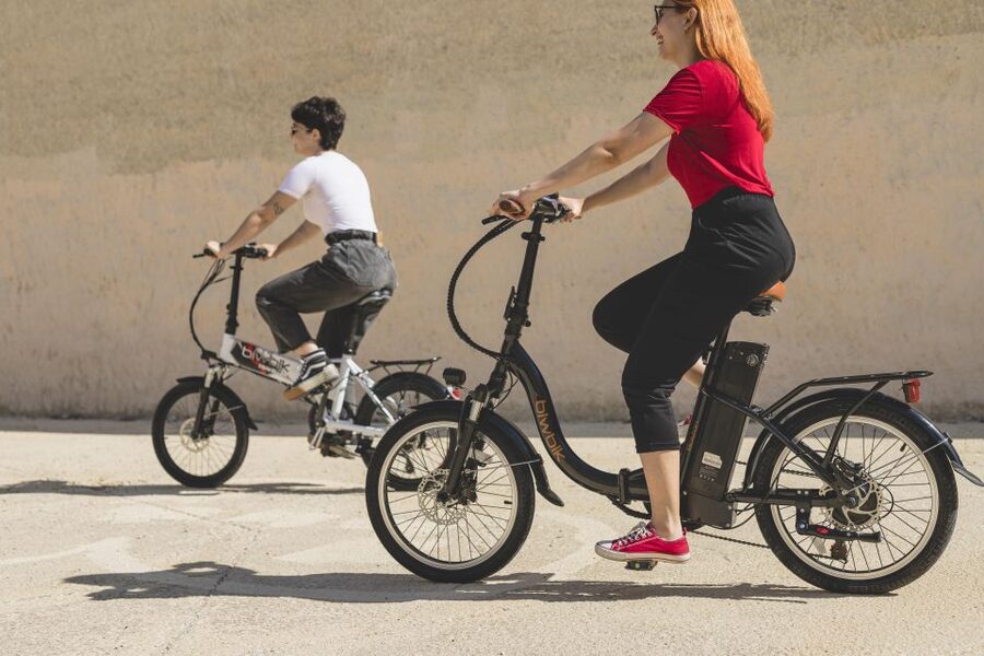 All Madrid: Private Electric Bike Tour around the city - Returning to the Literary Quarter and Calle Cuchilleros