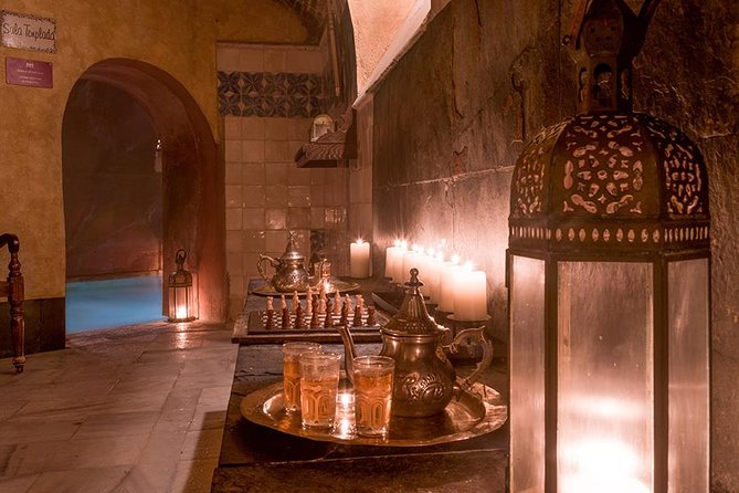 Arabian Baths and 30' Massage at Madrid's Hammam Al Ándalus - A calm break at Hammam Al Ándalus Madrid