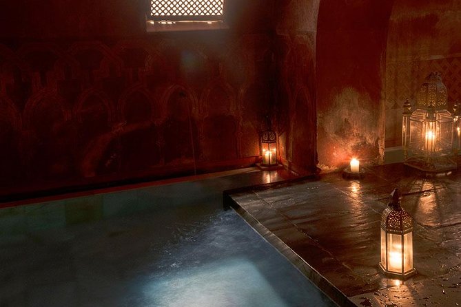 Arabian Baths and 60 min massage at Madrid's Hammam Al Ándalus - The 60-minute massage is the main event