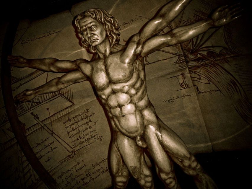 Aranjuez: Mystery and Legends Guided Nighttime Walking Tour - Royal Deaths, Alchemy, and Secret Tunnels