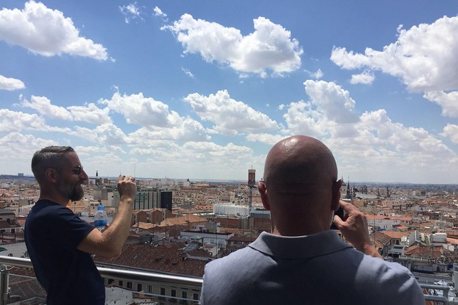 Architecture tour Gran Vía from its best rooftops 20thC - What the architectural storytelling feels like