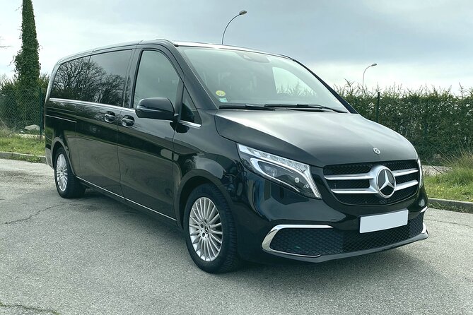 Arrival Transfer from Madrid Airport MAD to Madrid in Private Van - Key points to know before booking
