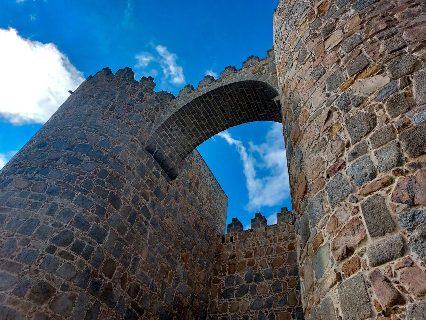 Ávila: Tour Privado Casco Histórico y Basílica San Vicente - Key points to know before booking