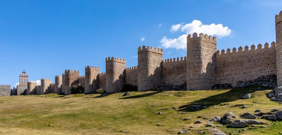 Ávila: Tour Privado Casco Histórico y Basílica San Vicente - Ending in Santa Teresa Square
