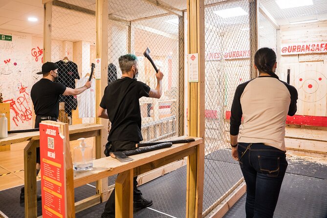 Axe Throwing 1 hour session - Booking details that matter