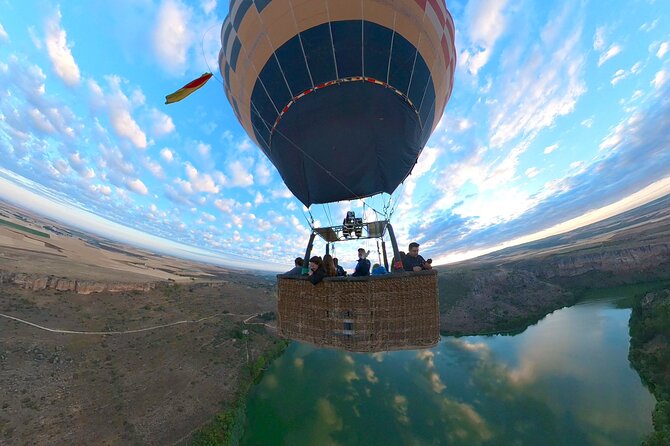 Balloon ride in Segovia with optional transportation from Madrid - Key points before you book