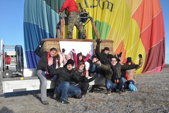 Balloon Ride Over Segovia or Toledo with Optional Transport from Madrid - How the small group affects the morning