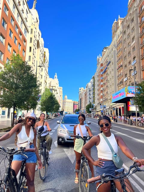 Best of Madrid: 3-Hour Guided Bike Tour in Small Groups - Quick takeaways from the Madrid bike tour