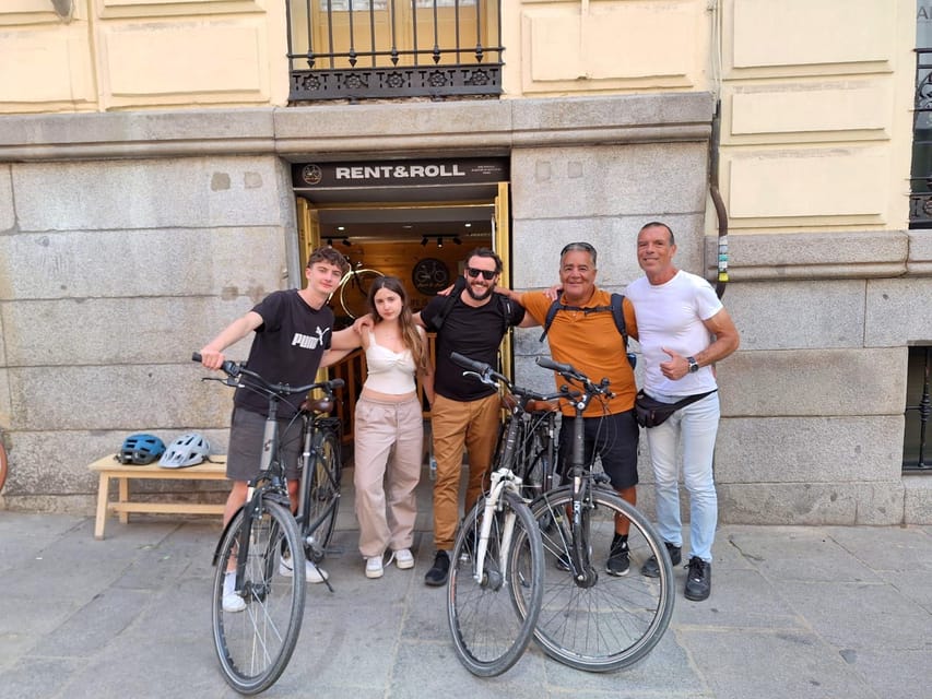 Best of Madrid: 3-Hour Guided Bike Tour in Small Groups - Cibeles, Atocha, and the art side of Madrid