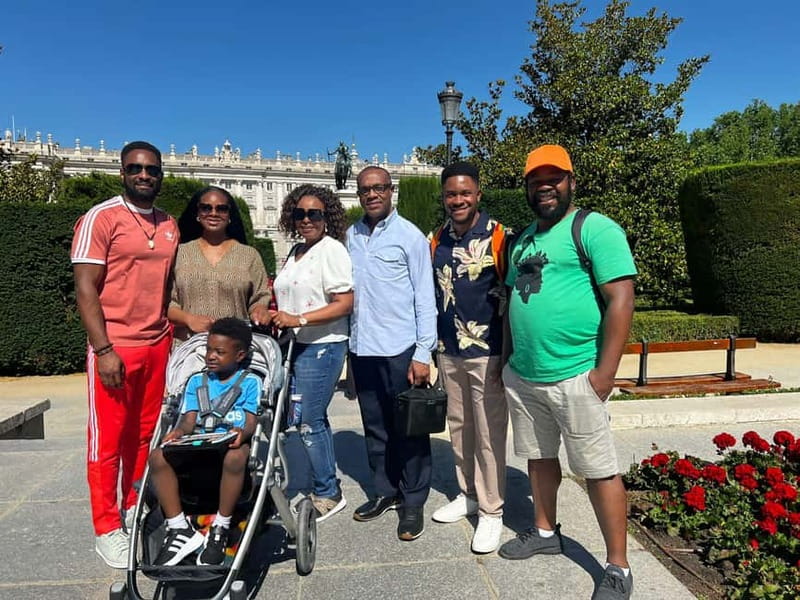 Black History Tour of Madrid: Heritage & Resistance - Seeing the Royal Palace through a different lens