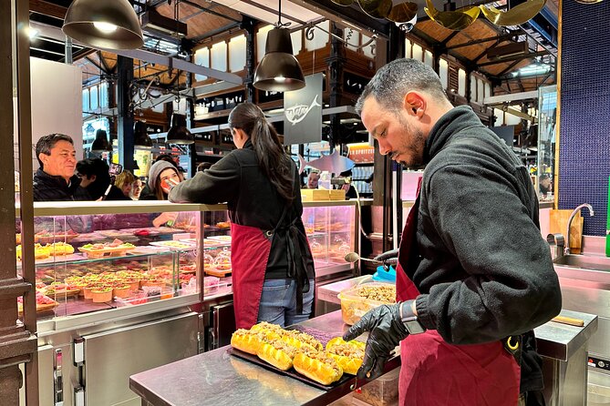 Bluefin Tuna tasting in the most Prestigious Market of Spain - Timing, comfort, and practical expectations