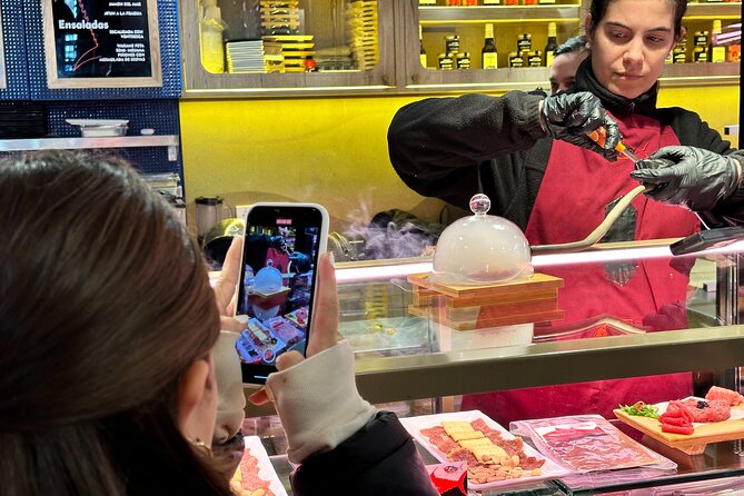 Bluefin Tuna tasting in the most Prestigious Market of Spain - A fair look at the service concerns