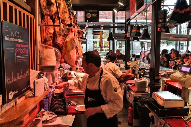 Christmas In Madrid: Private Experience With A City Host - Christmas lights and Madrid after dark