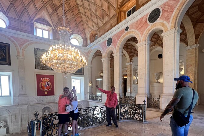 Day Tour to Chinchón, Aranjuez and Toledo from Madrid - Chinchón and its balcony-lined Plaza Mayor