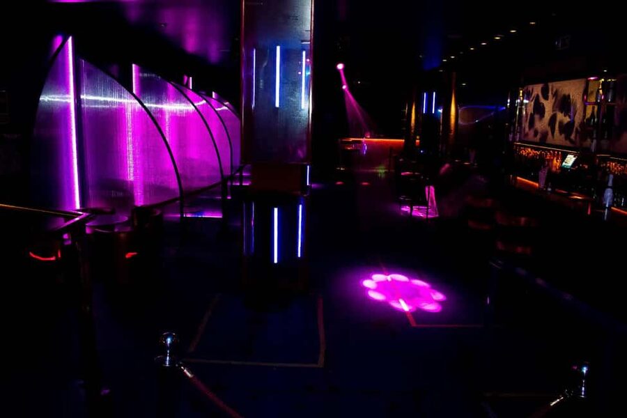 Disco night at Samsara, calle de la Cruz, 7, Madrid - Reggaeton leads, with other music themes in the mix
