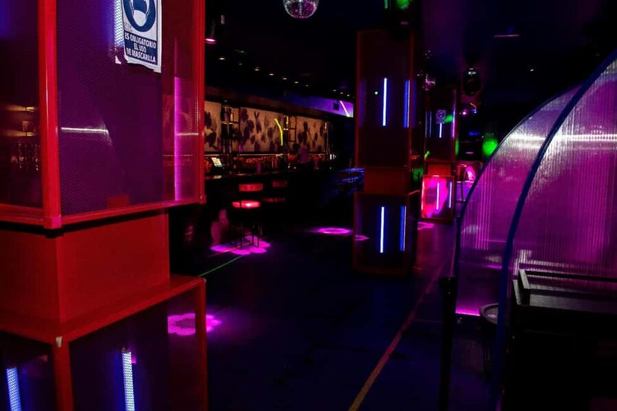 Disco night at Samsara, calle de la Cruz, 7, Madrid - What your night looks like in practical terms