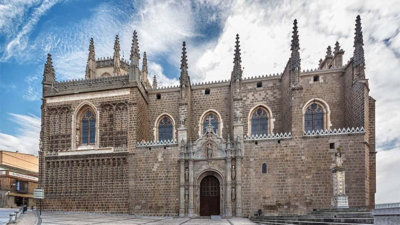 Discover Toledo: from Madrid-Private Tour with Guide&Driver - Leaving Madrid in a private vehicle