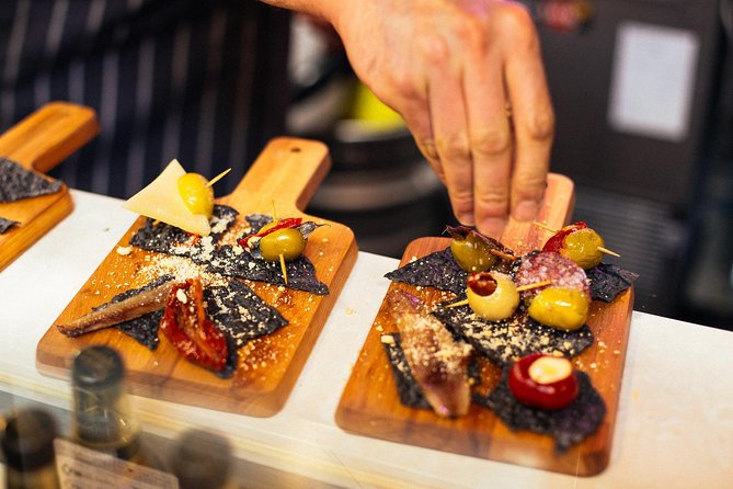 Drinks & Bites in Madrid Private Tour - Key points at a glance