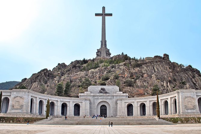 El Escorial and Valley of the Fallen Private Tour - Why these two sites belong together