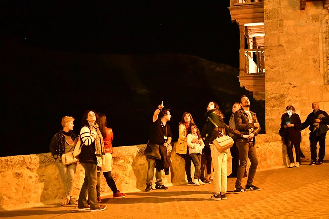 Enchanted Basin - Night Guided Tour - Timing, meeting point, and the end of the walk