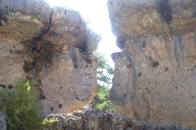 Enchanted City, Laguna de Uña and Ventano del Diablo - The Enchanted City is the main walk