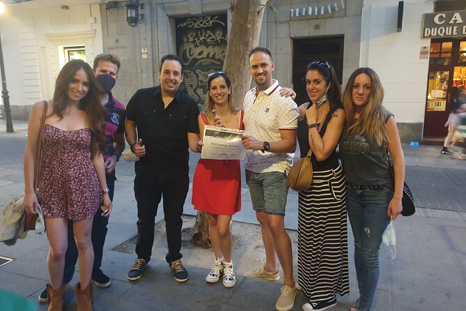 Escape game Madrid, chase the killer - Mercado de San Miguel gives the route a welcome pause