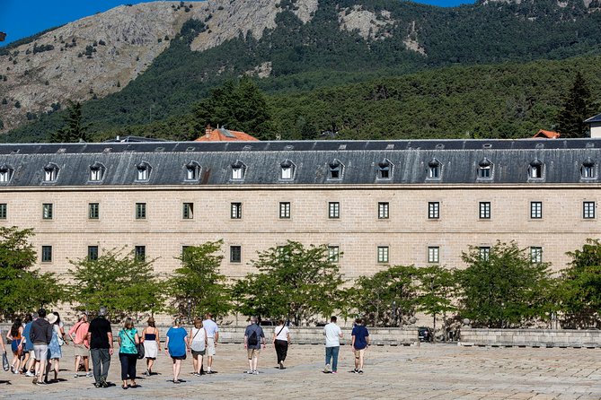 Escorial Monastery and the Valley of the Fallen from Madrid - Practical details that can save your morning