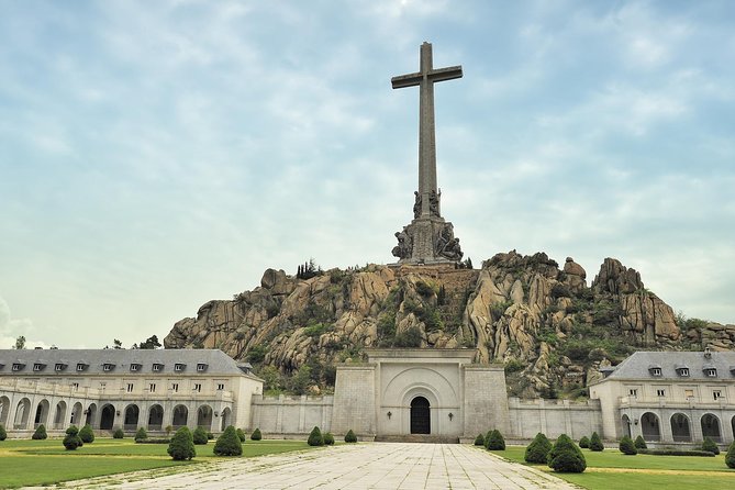 Escorial Monastery and Toledo Afternoon Tour - Transport, walking, and practical comfort