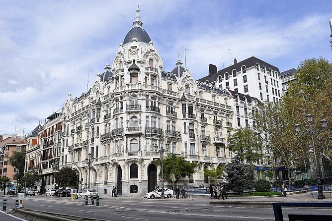 Essential Madrid: Private Walking tour - Puerta del Sol, Madrid’s great meeting point