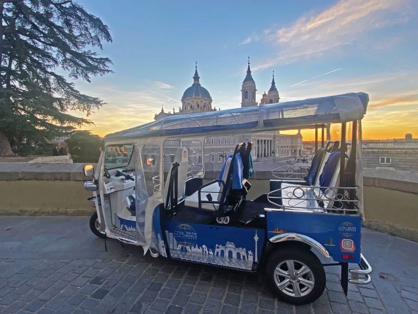 Explore Madrid’s Top Sights on an Electric Tuk-Tuk Tour - Madrid de los Austrias and the old city center