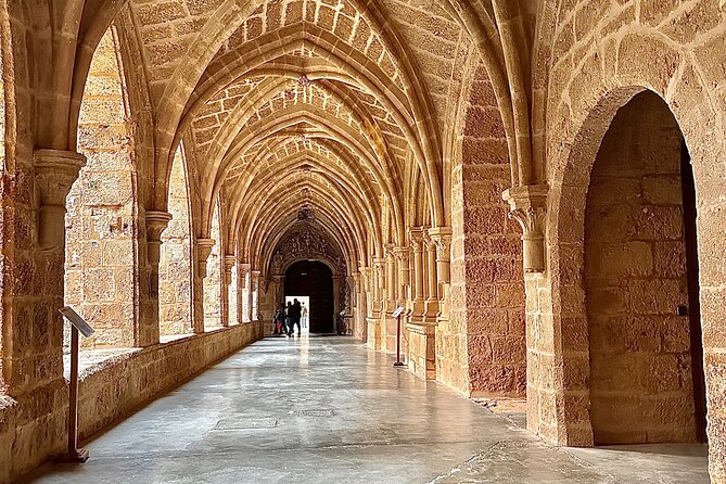 Explore the Stone Monastery and the Kingdom of Aragon from Madrid - Inside the 13th-century Cistercian monastery
