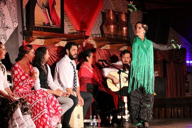Flamenco night Show and Dinner in Madrid - Dinner, drinks, and the value of the package