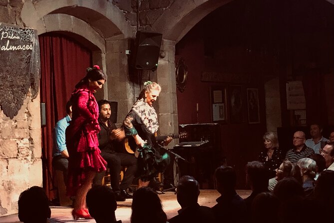 Flamenco show & tasting Tapas with panoramic views in Madrid - The flamenco finale at La Cueva de Lola