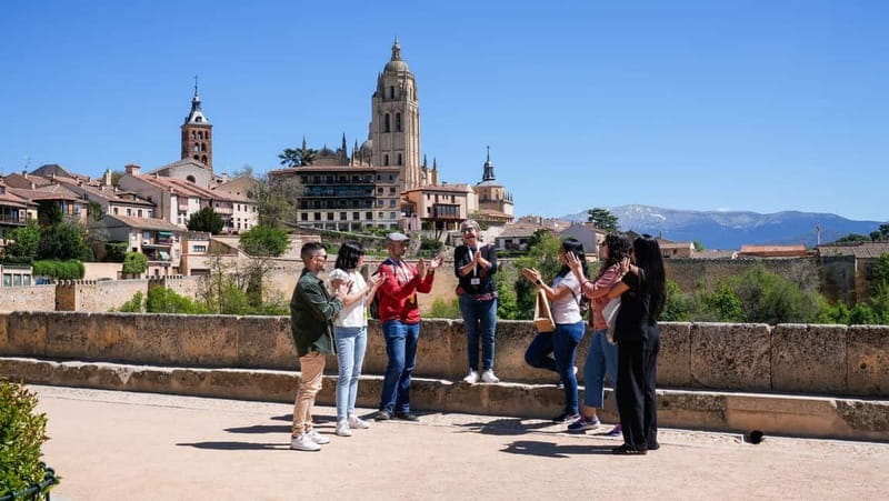 From Madrid: Avila & Segovia Day Tour with Monument Tickets - Choosing lunch in Segovia