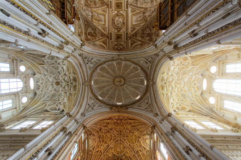 From Madrid: Cordoba and Mosque Day Trip by High-Speed Train - Two hours for lunch and your own Córdoba