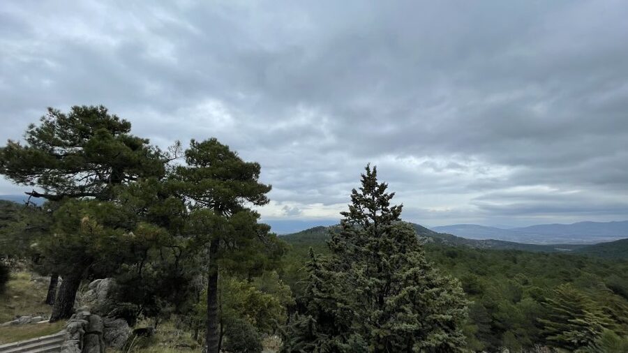 From Madrid: Escorial Monastery and the Valley of the Fallen - Keeping pace inside a huge complex