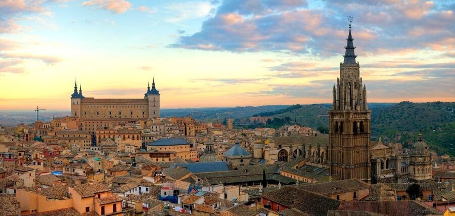 From Madrid: Guided Day Trip to Segovia and Toledo - The sword workshop stop