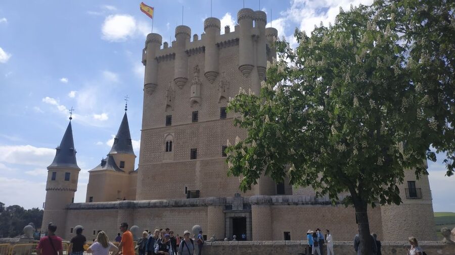 From Madrid: Guided Day Trip to Segovia and Toledo - The coach ride from Madrid to Segovia