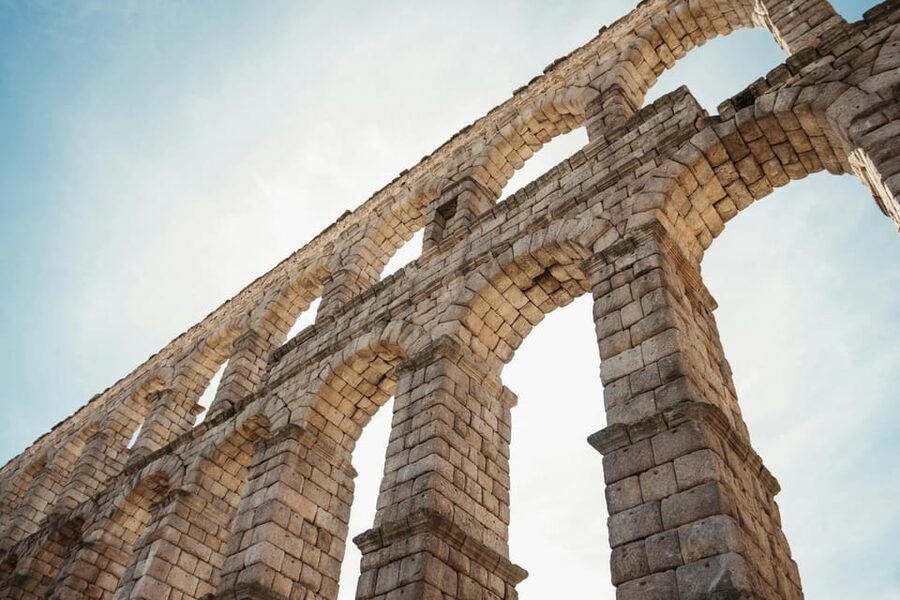 From Madrid: Half-Day or Full-Day Trip to Segovia - Plaza del Azoguejo and the Roman aqueduct