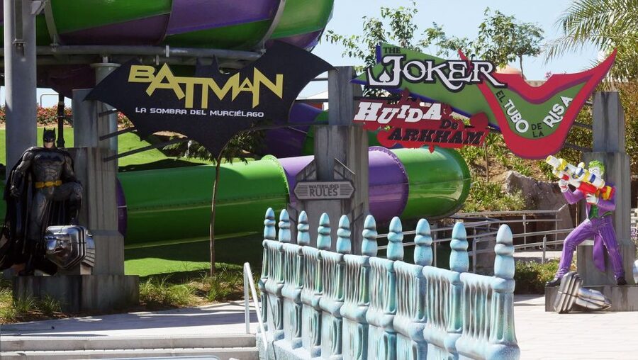 From Madrid: Parque Warner Beach Water Park & Transport - Should you book Parque Warner Beach with transport?