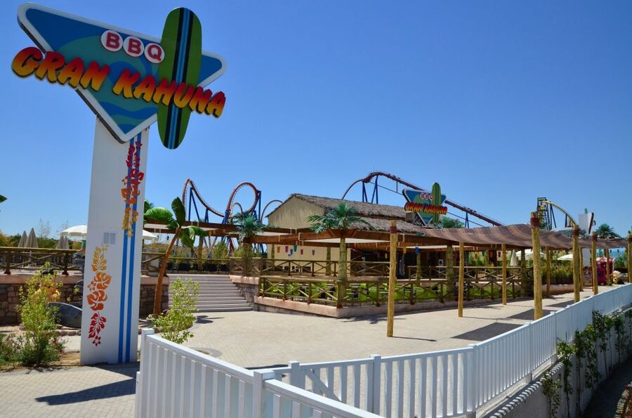 From Madrid: Parque Warner Beach Water Park & Transport - Small planning choices that make a difference