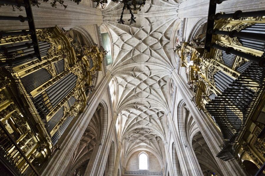 From Madrid: Segovia & La Granja Private Full-Day Tour - Why La Granja deserves the first half of your day