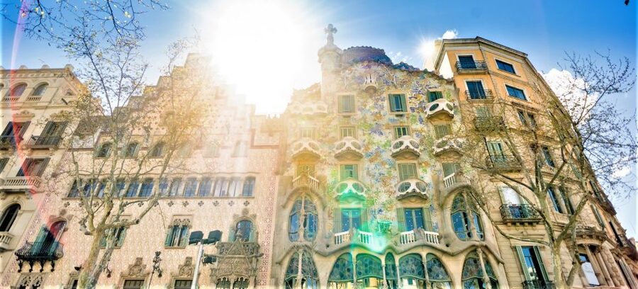 From Madrid: The Best of Barcelona in One Day - Key points at a glance