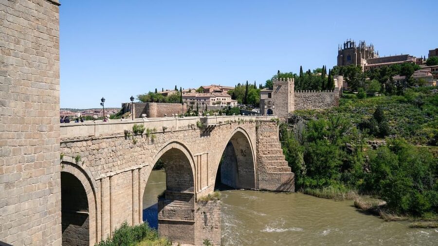 From Madrid: Toledo Guided Tour of All Major Monuments - Is $101 a fair price?