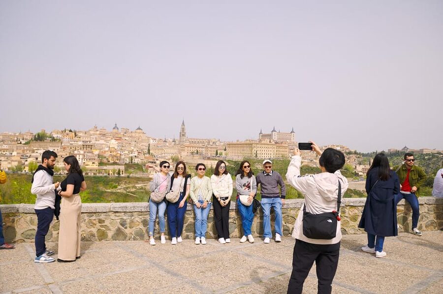 From Madrid: Toledo with 3 Monuments and Optional Cathedral - Why Toledo makes such a strong day trip from Madrid