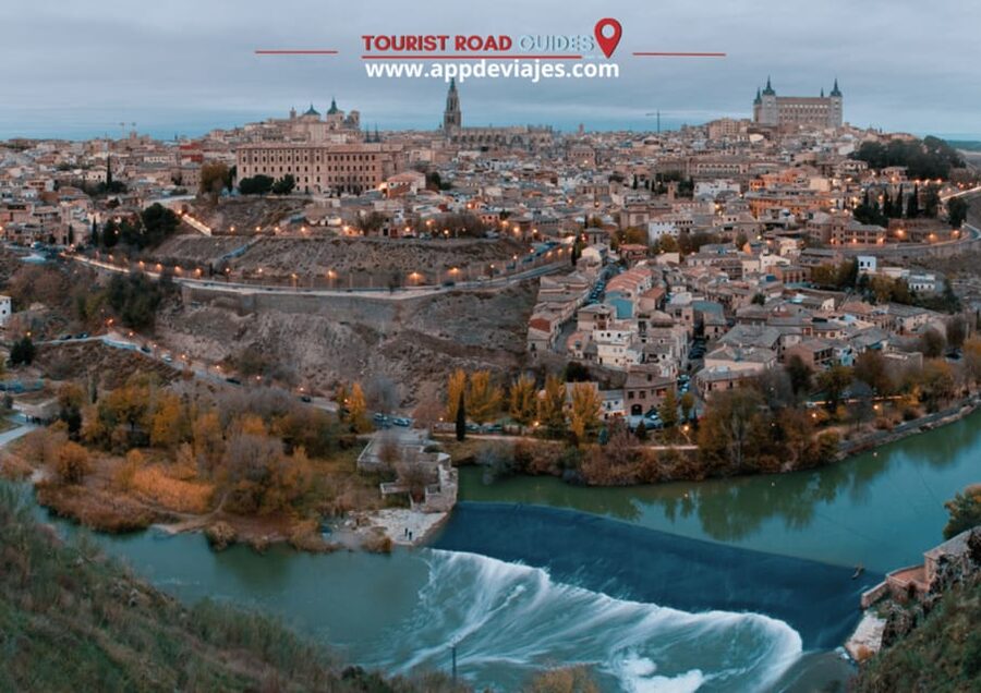 From Madrid: Tour Private Toledo & Segovia - One day, two very different Spanish cities